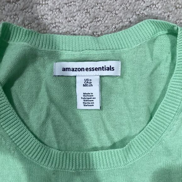 Light green sweater - Picture 4 of 6